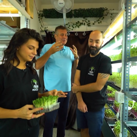Milena and Ivan Jovanović with the team of the show Cvetni kutak on AgroTV.